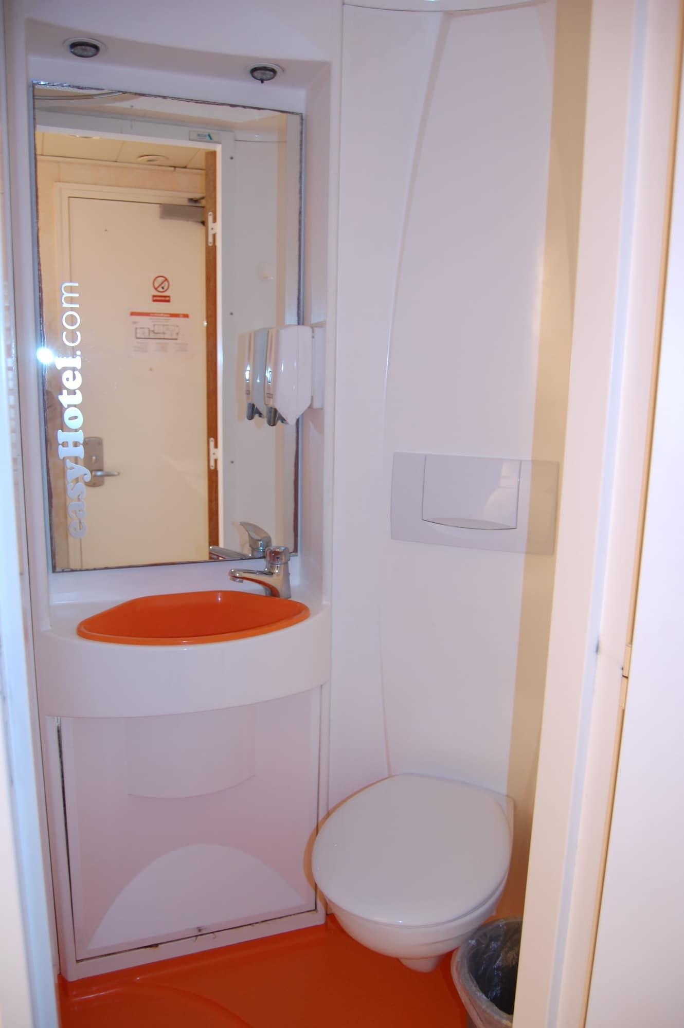 Easyhotel South Kensington Λονδίνο Εξωτερικό φωτογραφία