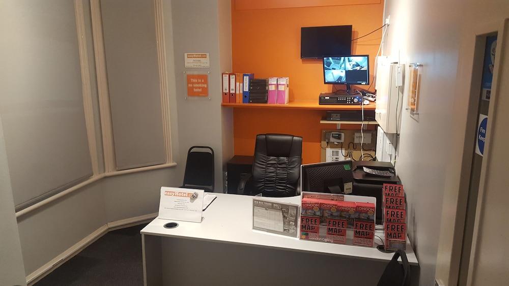 Easyhotel South Kensington Λονδίνο Εξωτερικό φωτογραφία